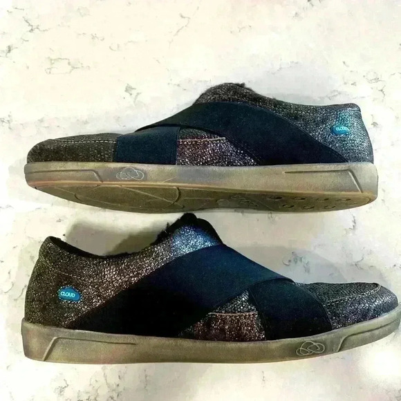 Women's Black Slip-On Shoes - Picture 6 of 10